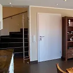 Grachtenstern 1 *